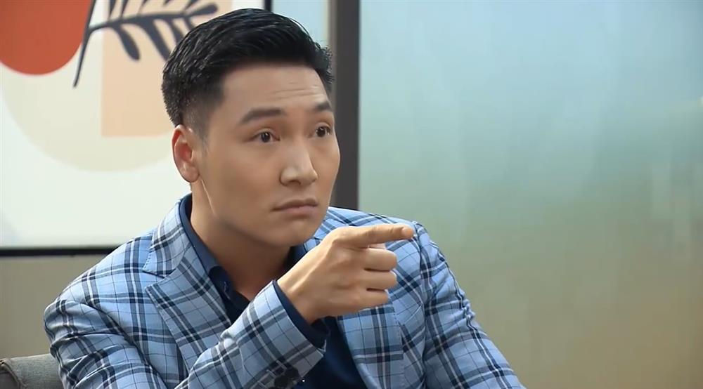 Hương Vị Tình Thân tập 55: Nam đỡ cho Long 1 nhát dao từ gã chí phèo-11