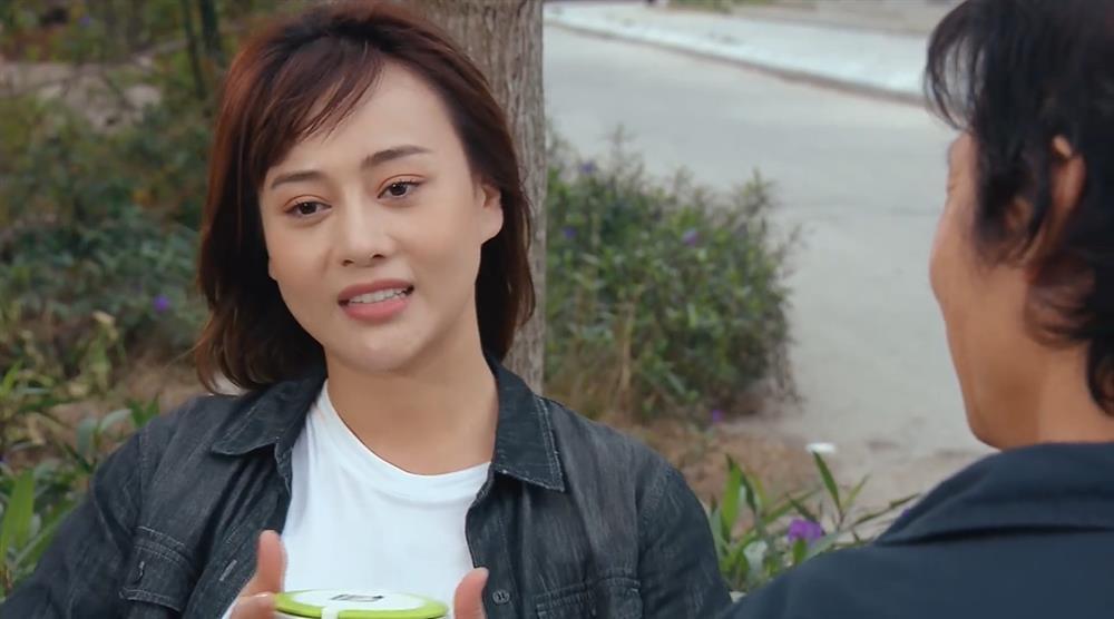 Hương Vị Tình Thân tập 55: Nam đỡ cho Long 1 nhát dao từ gã chí phèo-13