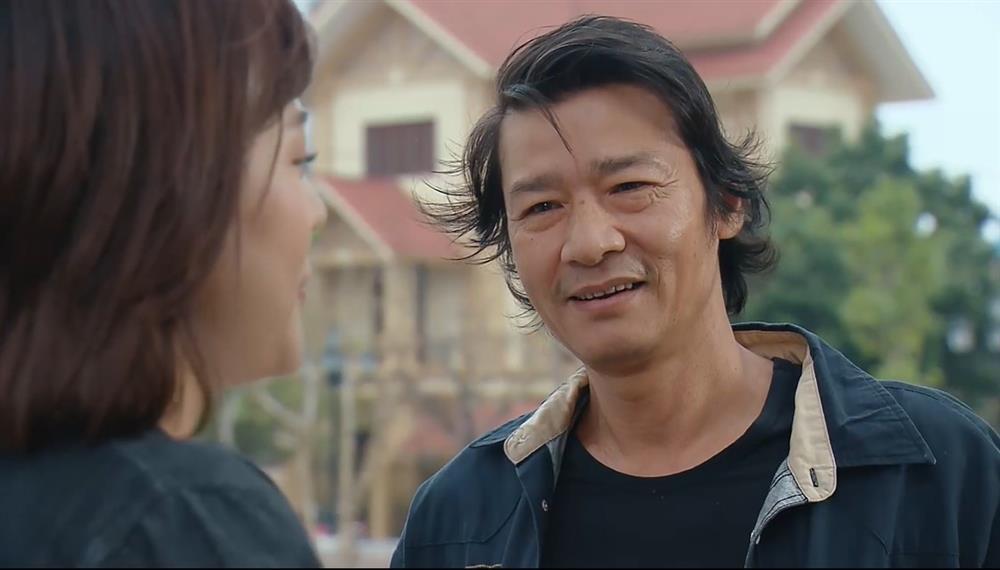 Hương Vị Tình Thân tập 55: Nam đỡ cho Long 1 nhát dao từ gã chí phèo-14