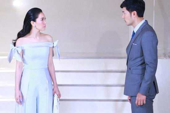 Ly hôn vì kẻ thứ 3 có thai, đêm chồng cũ tái hôn lại có chuyện 'động trời'