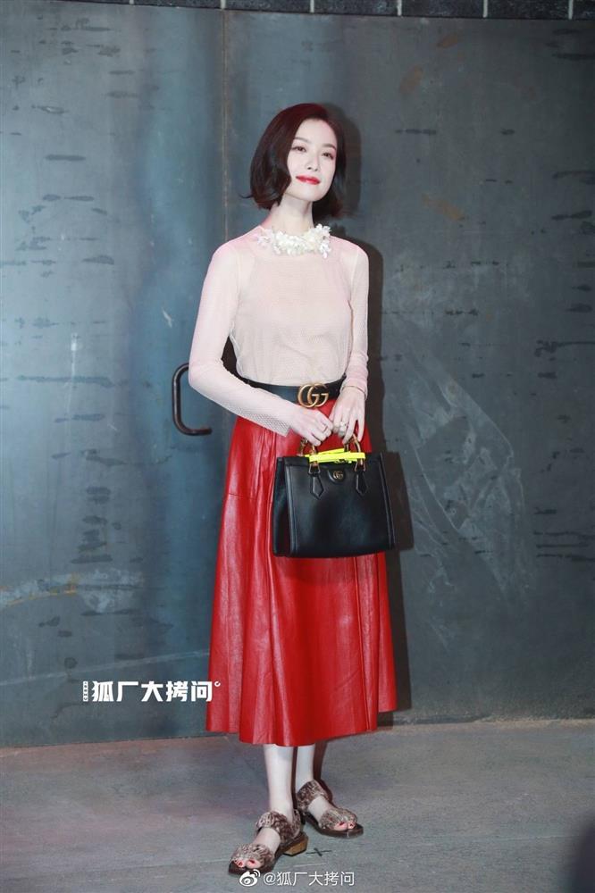 Diện đồ Gucci: Tình địch Triệu Lệ Dĩnh như bà thím, mỹ nhân Hàn vòng 1 xập xệ-7