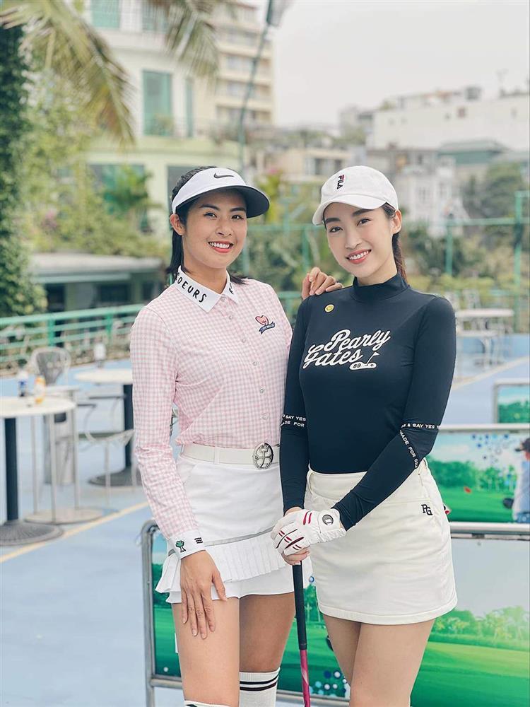 Đỗ Mỹ Linh chơi golf: Đã hết phèn nhờ chi tiền không tiếc tay-6