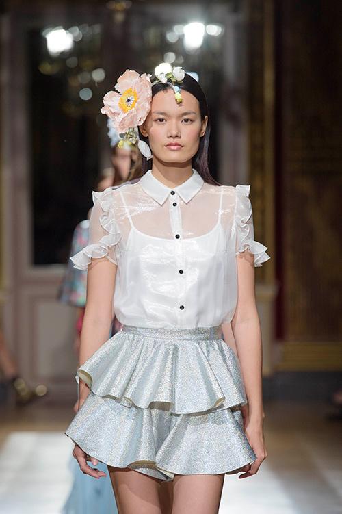 Người dám cảnh cáo Hoàng Thùy để bảo vệ Lê Thanh Thảo là ai?-2