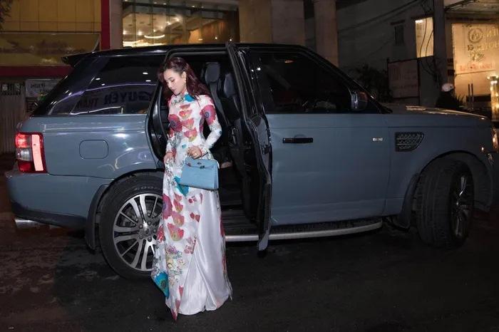 Vy Oanh giàu cỡ nào mà khiến bà Phương Hằng liên tục chốt deal?-4