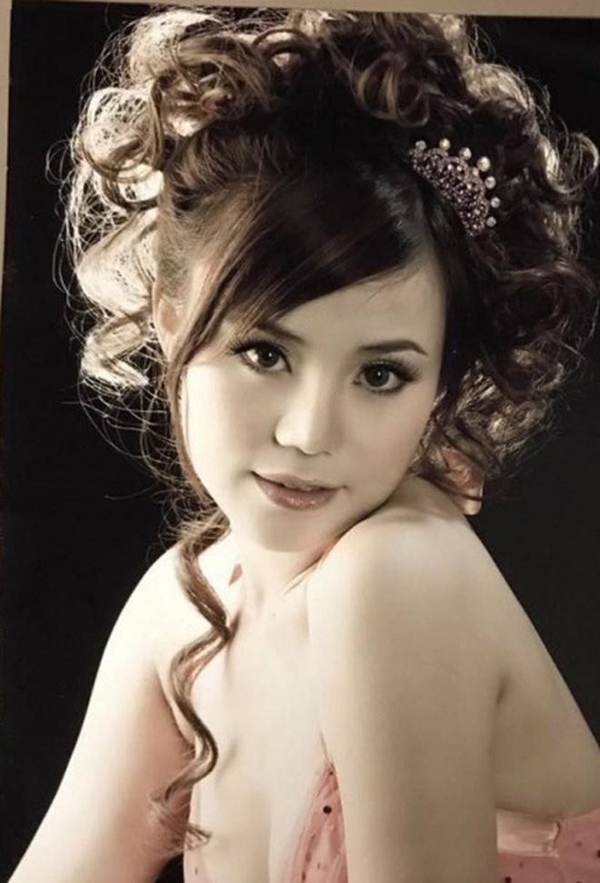 Không thể nhận ra Vy Oanh thời mới vào showbiz, đập đi xây lại là có thật!-6