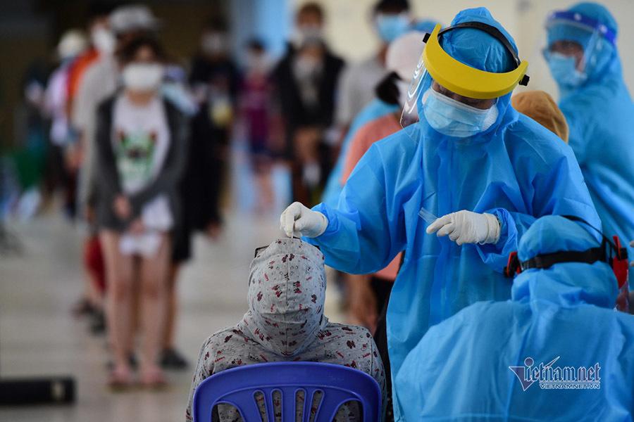 Những số phận trớ trêu vừa hết cách ly F1 thì F2 ập đến-3