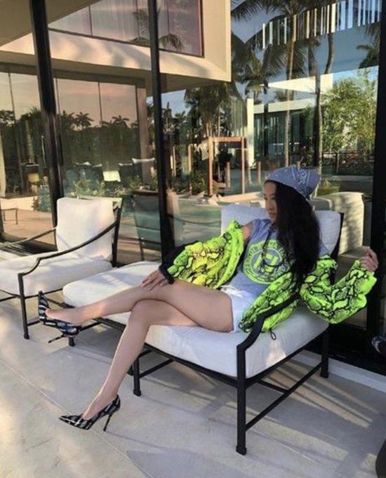 Bà tiên váy cưới Vera Wang ăn gì mà 72 tuổi vẫn trẻ như gái 30?-12