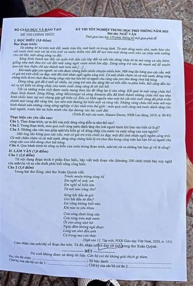 Sĩ tử 2k3 khủng bố MV trùng đề thi Văn THPT Quốc gia 2021-1