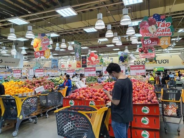 Người Sài Gòn đổ xô mua thực phẩm, siêu thị khẳng định không thiếu hàng-15