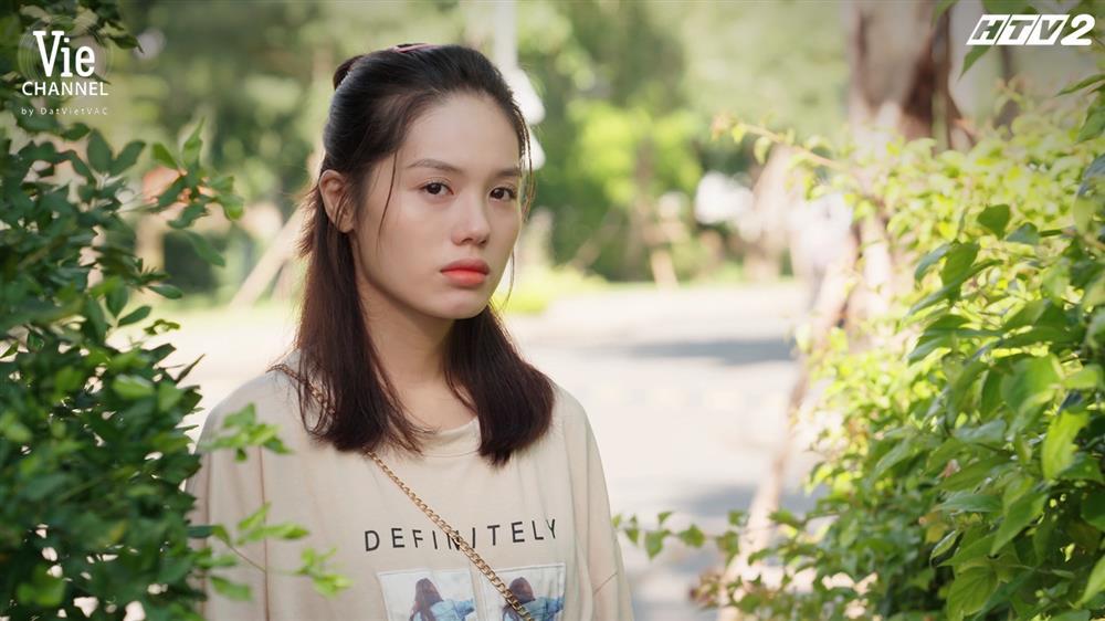 Cây Táo Nở Hoa tập 42: Nhã Phương chấp nhận làm sugar baby để có tiền cho anh hai-15