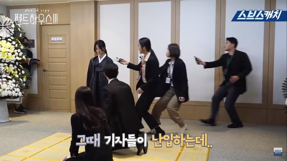 Hậu trường Penthouse 3: Cảnh tang lễ bị chỉ trích vô lương tâm-6