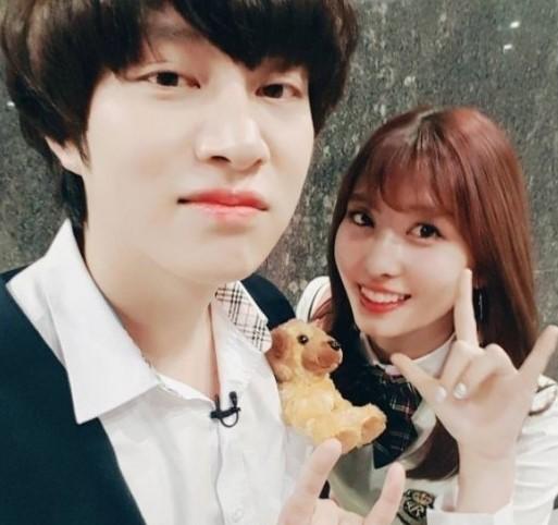 Heechul Super Junior và Momo TWICE đường ai nấy đi sau 1 năm 6 tháng-4