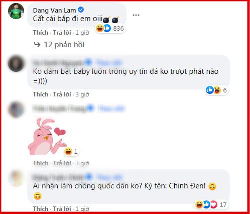 Đoàn Văn Hậu vén quần, Văn Lâm bình luận phũ mà hút 1.000 like-2