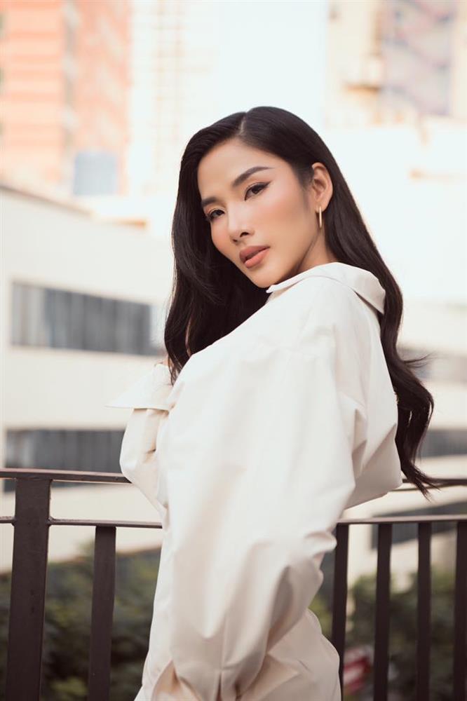 Hoàng Thùy bị dọa lật tung zĩ zãng nếu không biết điều?-1