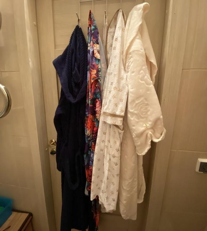 Những món đồ không cần thiết khiến phòng tắm trở nên bừa bộn-4