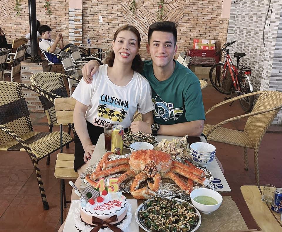 Nhà vườn rộng 300m2, bao sang xịn của Tiến Linh ở Bình Dương-11