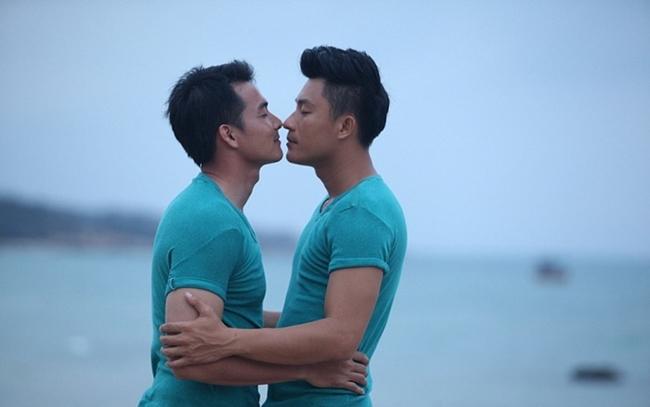 Quách Ngọc Ngoan cho biết, nhân vật của anh có tâm lý phức tạp, là kiểu nhân vật mà các diễn viên đều muốn thử thách bản thân để nhập vai.