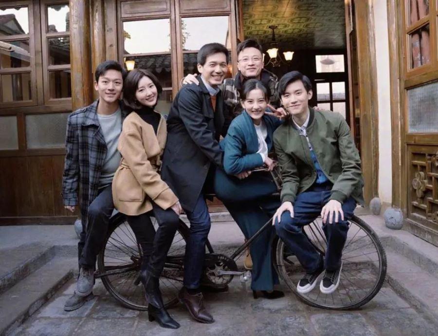 Nam thần đường đua tháng 7: Lý Hiện, La Vân Hi, Cung Tuấn lên sàn-24