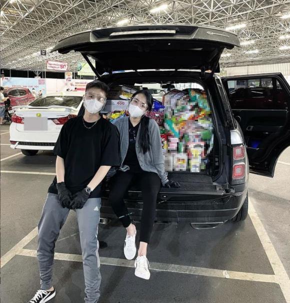 Tích trữ mùa dịch, ái nữ Minh Nhựa khoe kệ đồ như tiệm tạp hóa-1