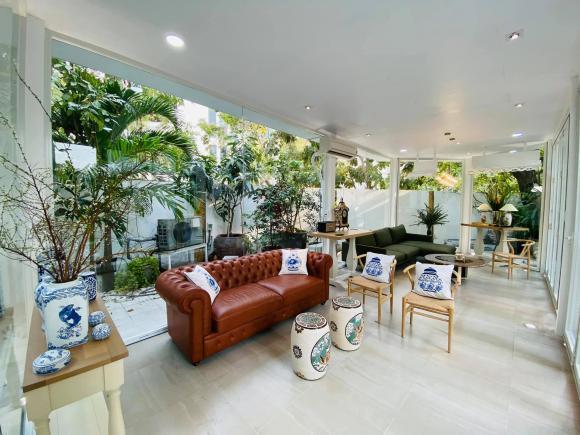 Đăng ảnh nóng bên hồ bơi, Shark Khoa khoe biệt thự quá đẹp-7