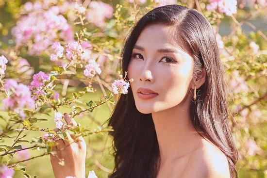 Nhiếp ảnh gia nổi tiếng tuyên bố cạch mặt Hoàng Thùy