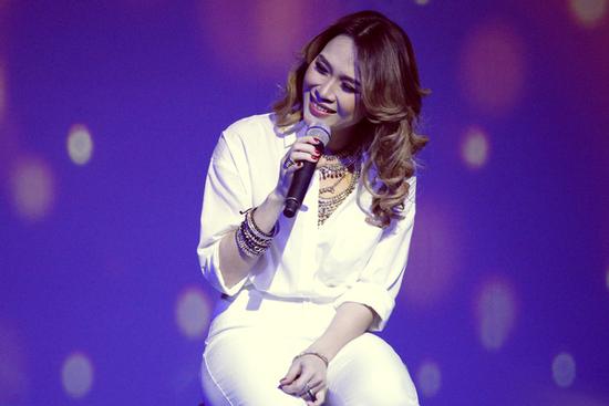 Mỹ Tâm cover hit Soobin Hoàng Sơn 'lầy số 2 không ai dám nhận số 1'