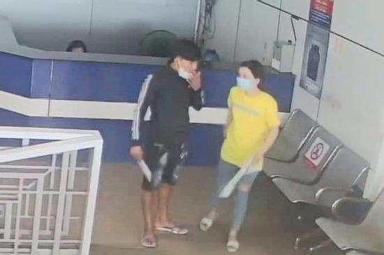 Tài xế mắc Covid-19 vẫn đi giao hàng khi cách ly tại nhà