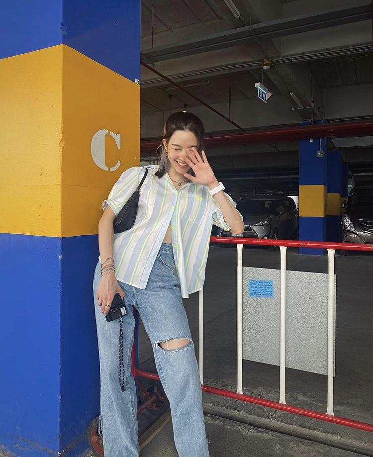 Mỹ nhân Việt, Thái lăng-xê mốt mặc sơ mi phanh cúc khoe eo con kiến-7