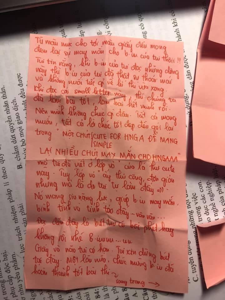 Hội sĩ tử rần rần ghen tị với ‘lá bùa’ mà cô bạn 2k3 nhận được trong kỳ thi THPT-5