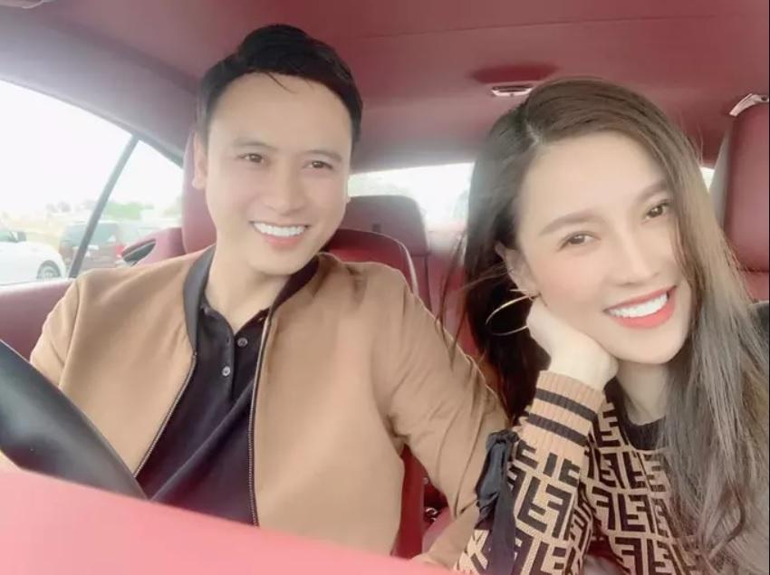 Cận cảnh quý tử vừa sinh của Quế Vân, giống bố như đúc-6