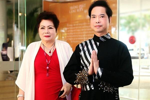 Ngọc Sơn hiện tại sau khi mẹ ruột qua đời mà không thể về chịu tang-4