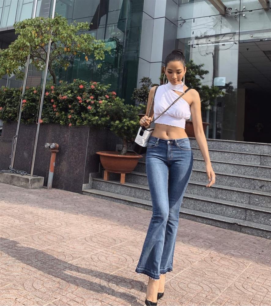 Hoàng Thùy mix túi Xà Leo: Sang xịn thì ít, luộm thuộm phần nhiều-3