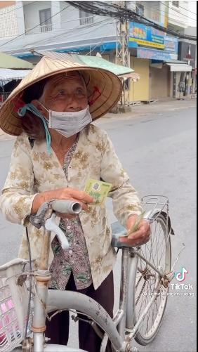 Sao Việt lên án đã từ thiện thì đừng phân biệt sang hèn-6