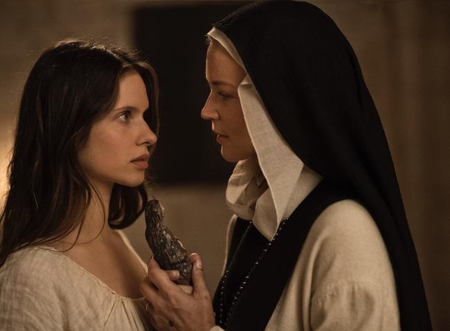 Phim 18+ chấn động Cannes 2021 với cảnh nóng của 2 nữ tu-1