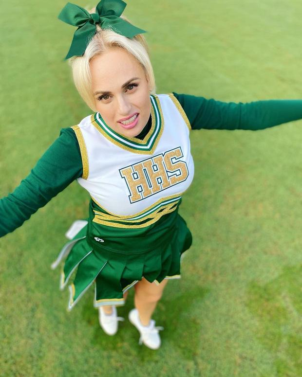 Nữ minh tinh giảm cân xuất sắc hơn Adele: Sụt 27kg trẻ ra chục tuổi-2