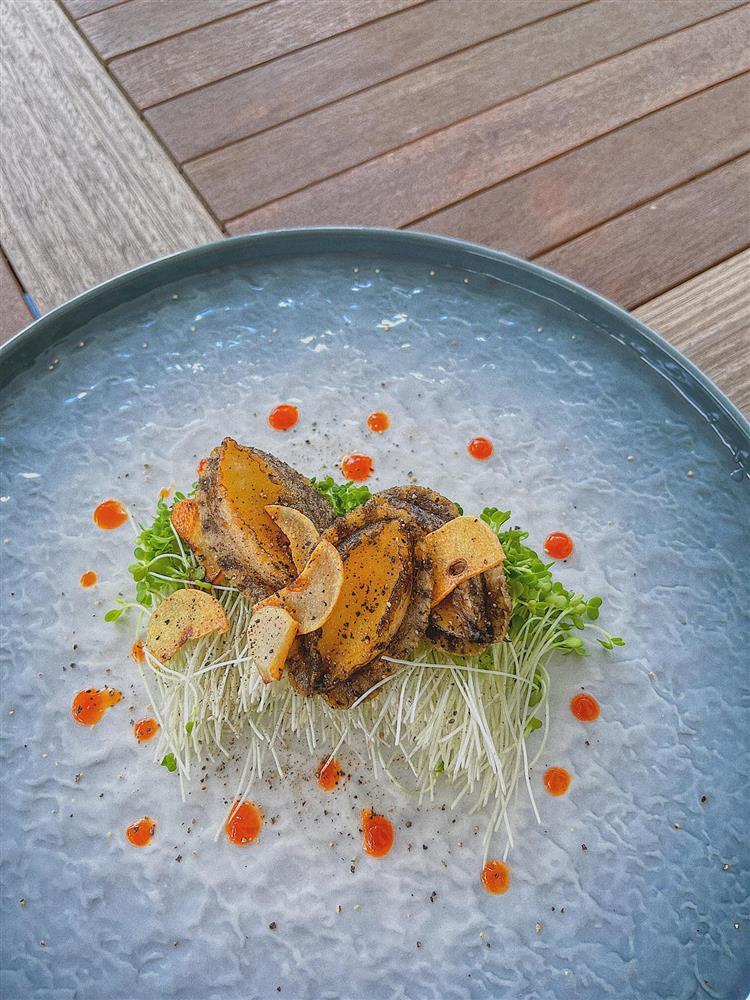 Lan Khuê chăm nấu ăn mùa dịch, nhìn 7749 món thèm nhỏ dãi-12