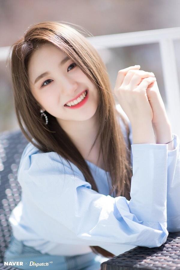 Lee Chaeyeon (cựu thành viên IZ*ONE) tham gia vào show thể hiện vũ đạo 