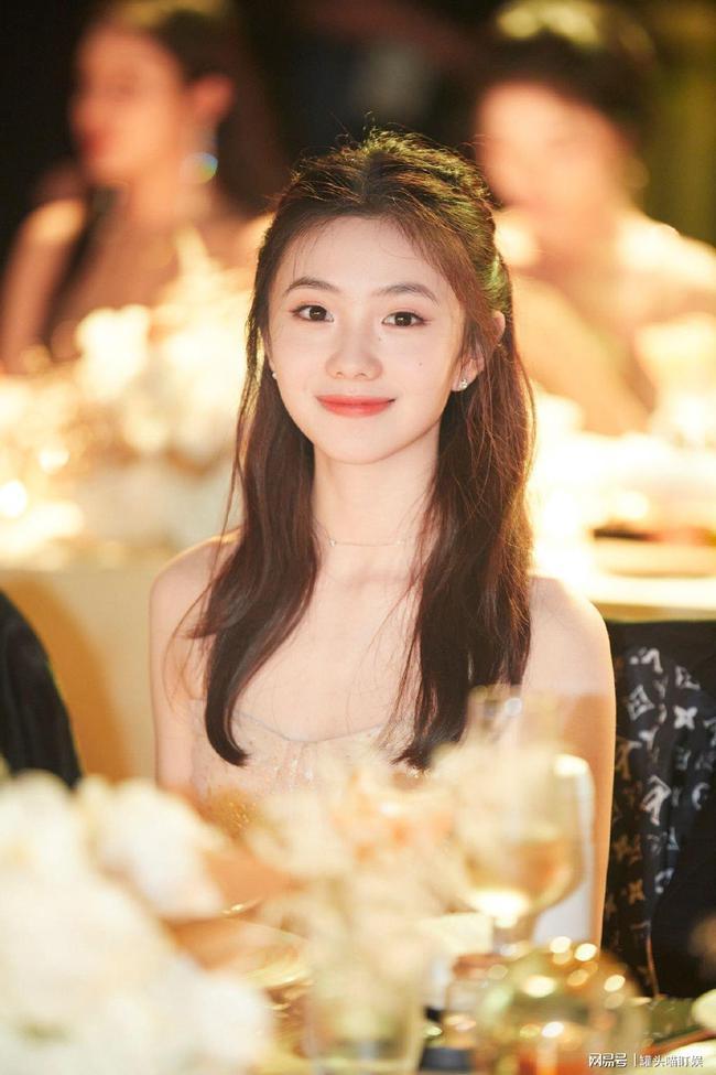 Lưu Hạo Tồn nói không có chống lưng, dân mạng sôi máu phản bác-3