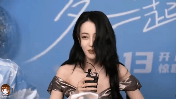 Địch Lệ Nhiệt Ba lộ diện giữa scandal phá thai, đẹp như nàng thơ-9