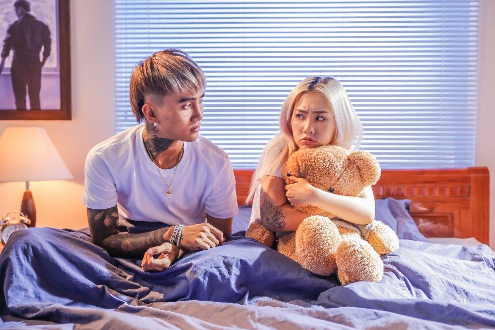 Mừng sinh nhật Đạt G giữa bão hành hung, loạt sao Việt gặp họa-12