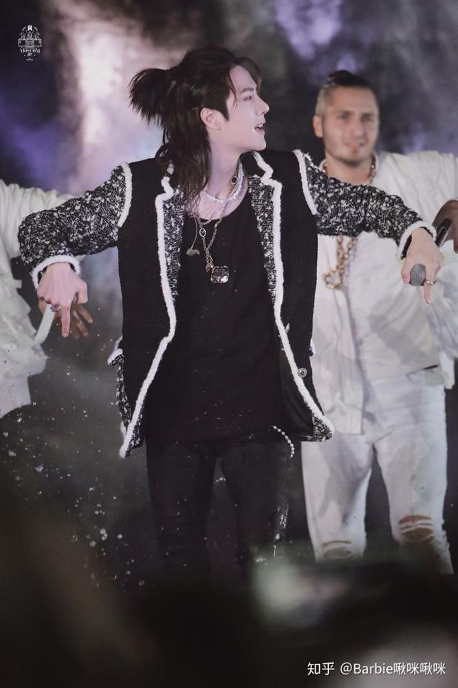 7 cỗ máy nhảy Cbiz khiến người hâm mộ cứ xem là... thở dốc-2