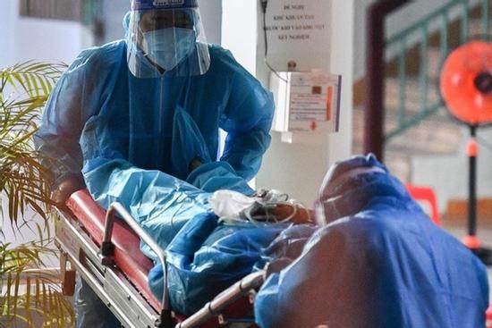 Bộ Y tế: SARS-CoV-2 lây qua đường không khí