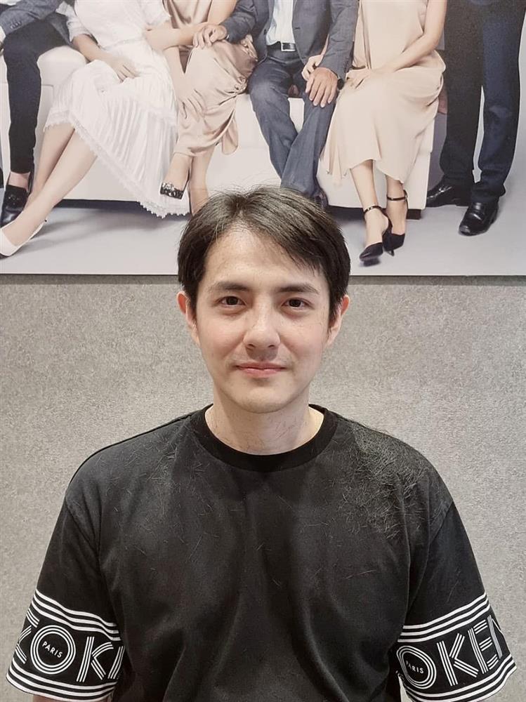 Cắt tóc cho Ông Cao Thắng, Đông Nhi biến chồng thành Giang Còi-2