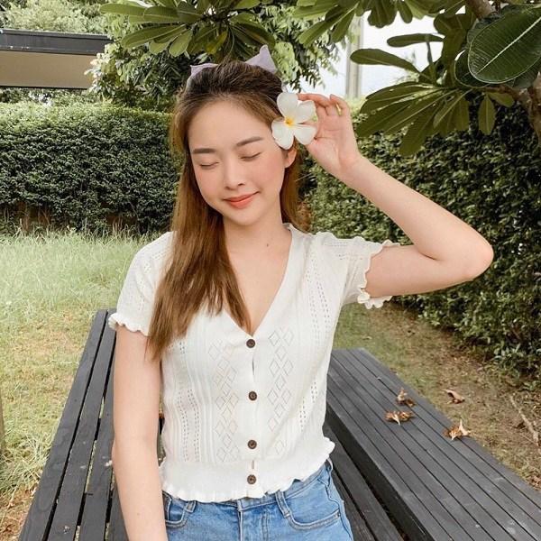 Muôn kiểu mix&match loạt croptop hot hòn họt hè 2021-1