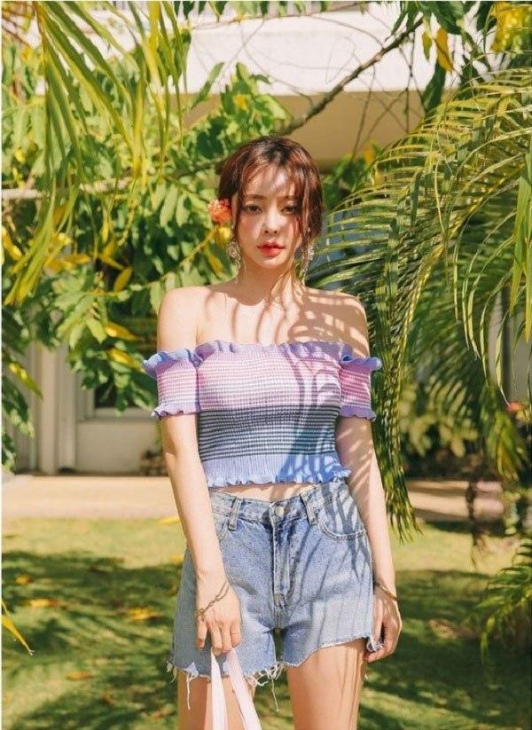 Muôn kiểu mix&match loạt croptop hot hòn họt hè 2021-5