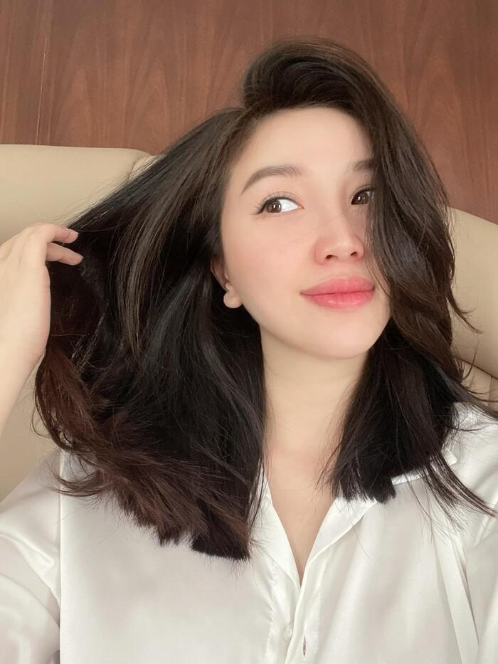 Cắt tóc cho Ông Cao Thắng, Đông Nhi biến chồng thành Giang Còi-12