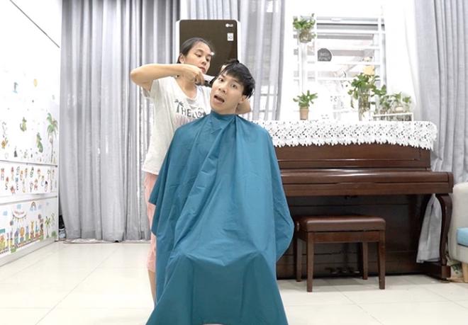 Cắt tóc cho Ông Cao Thắng, Đông Nhi biến chồng thành Giang Còi-6