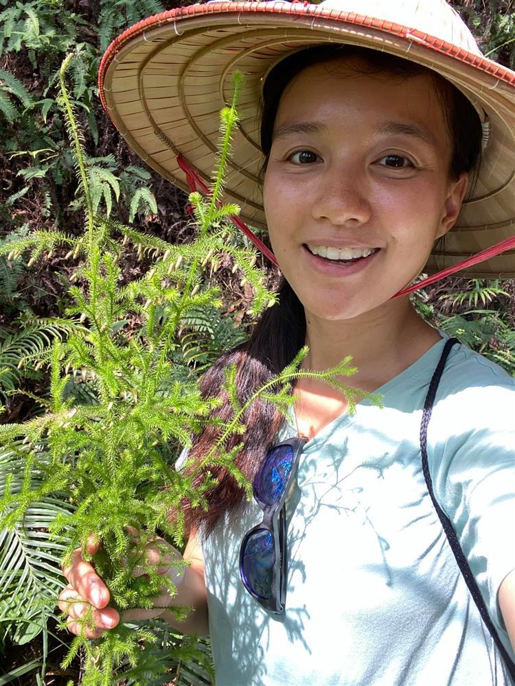 MC Minh Trang gầy tọp hẳn đi, làn da đen sạm vì cháy nắng-2