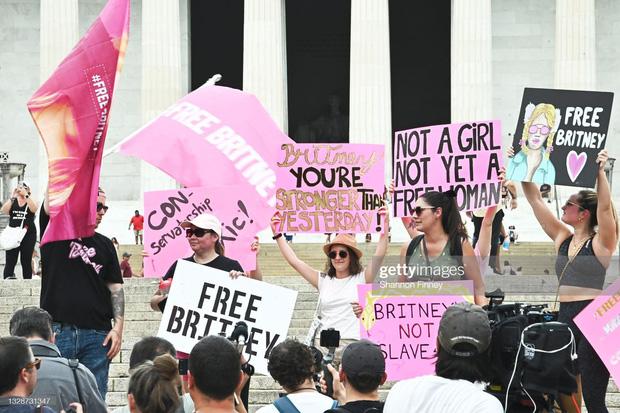 Britney Spears sau 13 năm mới được thuê luật sư riêng: Họ đã cố gắng giết tôi-1