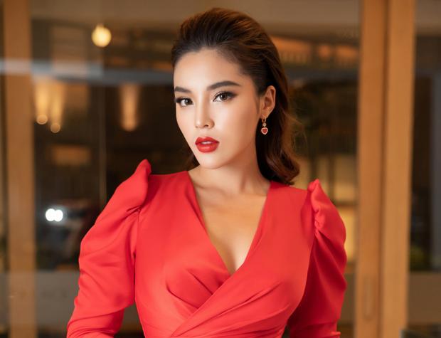 Dàn Hoa hậu khoe mặt mộc: Người khen hết lời, người quá khác biệt-1